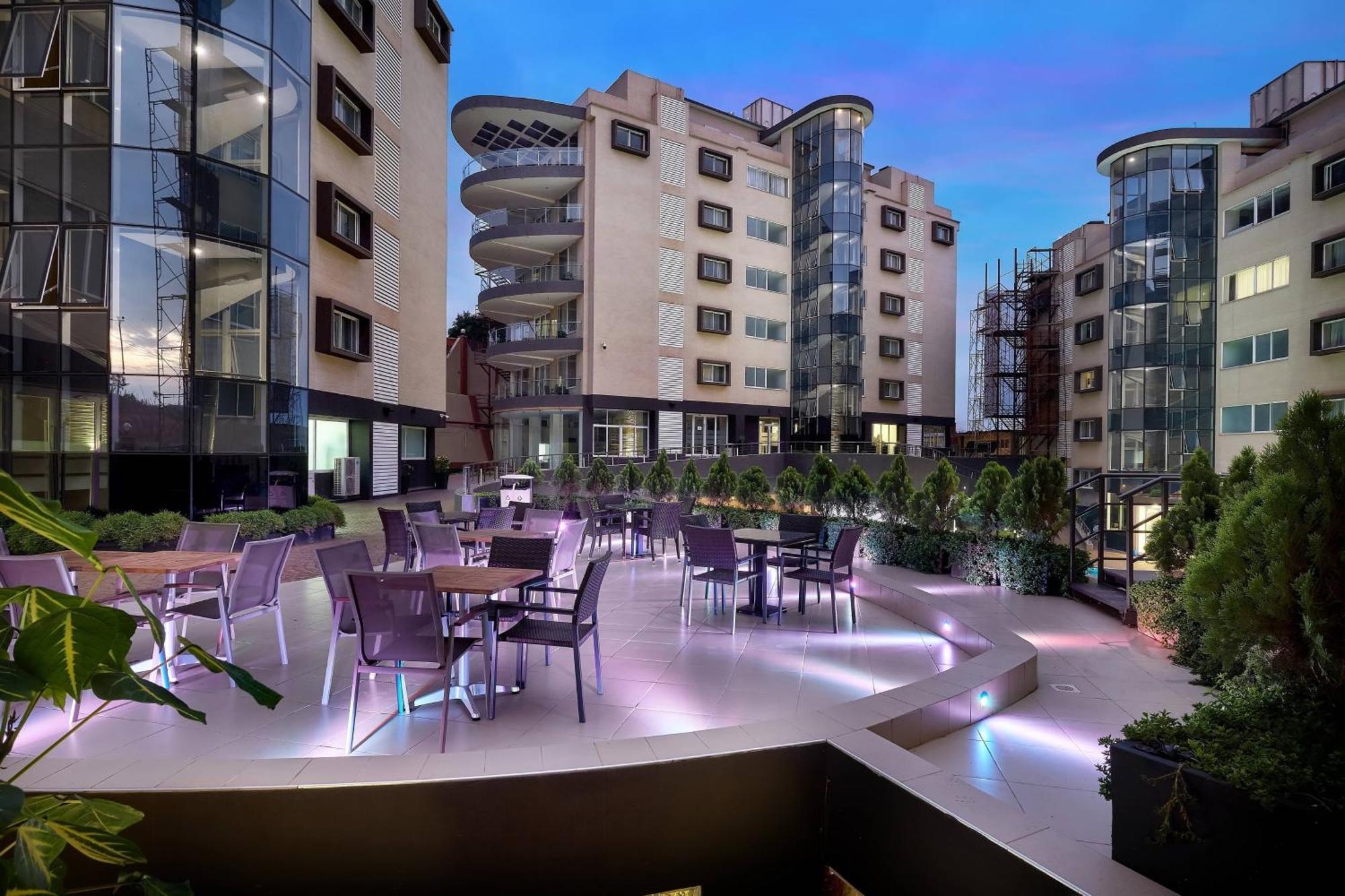 Protea By Marriott Skyz Hotel 4*