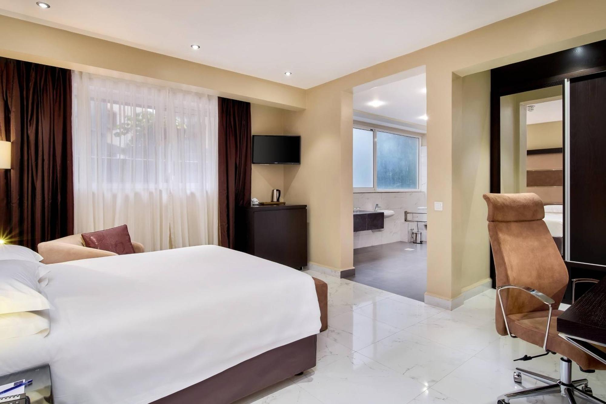 Hotel Protea By Marriott Skyz